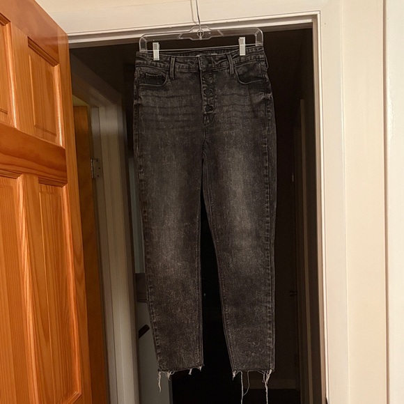 Old Navy Black Women's Jeans - Picture 1 of 3